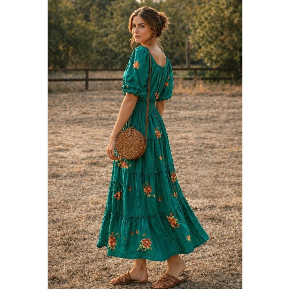 Anthropologie Kindred Women’s Green Embroidered Floral Tiered Maxi Dress Size L - Picture 2 of 6